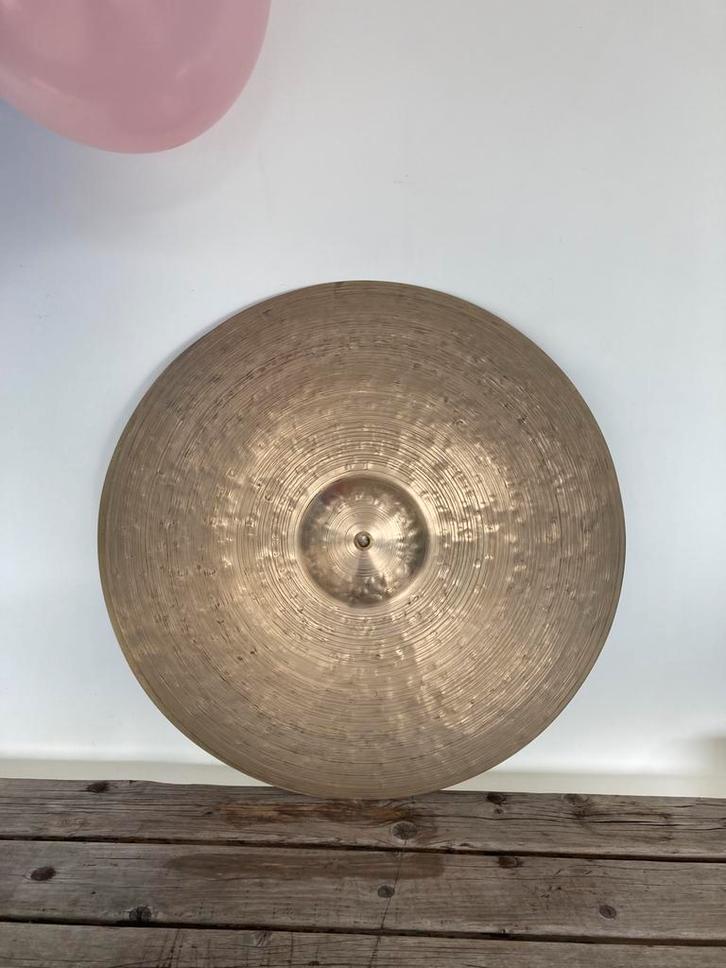 Funch 22” Nefertiti Ride 2244g nieuw!, Muziek en Instrumenten, Drumstellen en Slagwerk, Zo goed als nieuw, Ophalen of Verzenden