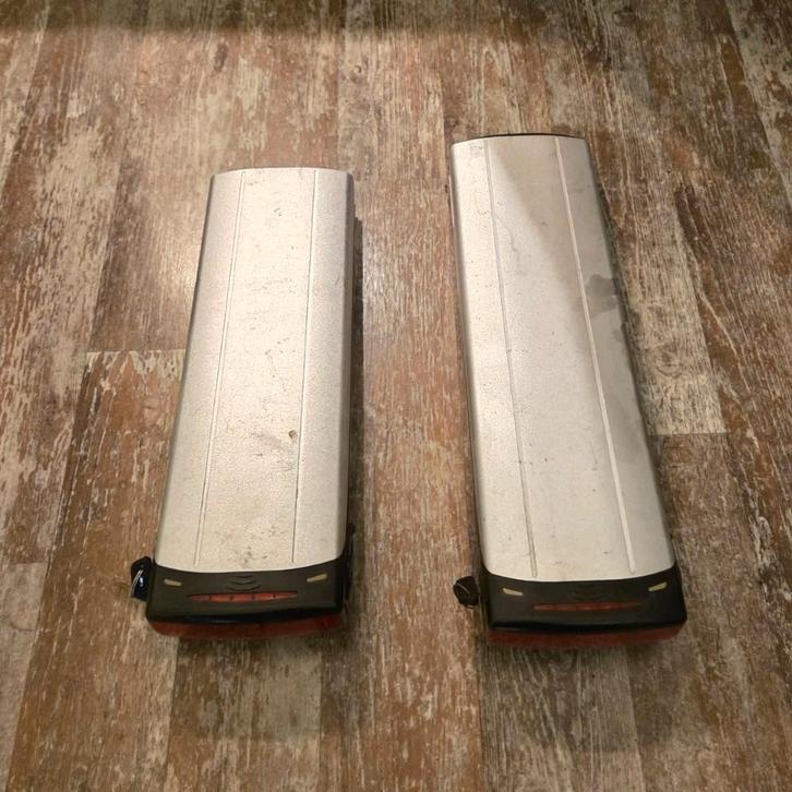 2 fiets accu's Multicycle ( DEFECT ), Fietsen en Brommers, Fietsaccessoires | Fietsaccu's, Gebruikt, Ophalen of Verzenden