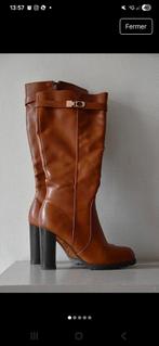 Bottes couleur camelle neuves fourrés intérieur, Enlèvement