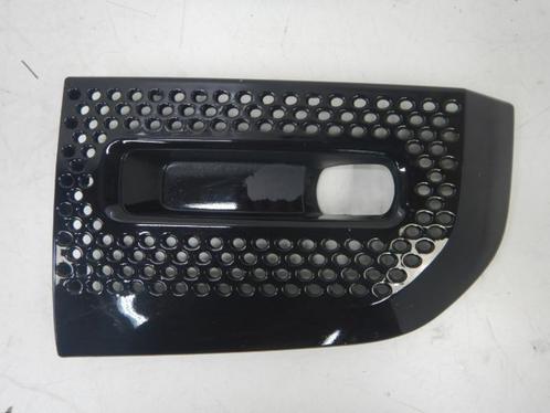 Land Rover Range Rover Afdekking Mistlamp Links L8B2-15B217-, Auto-onderdelen, Overige Auto-onderdelen, Land Rover, Gebruikt, Ophalen of Verzenden