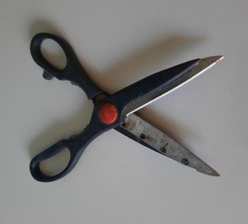3-in-1 functie keukenschaar  beschikbaar voor biedingen
