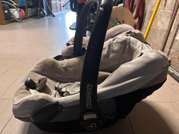 Maxi cosy met isofix systeem beschikbaar voor biedingen