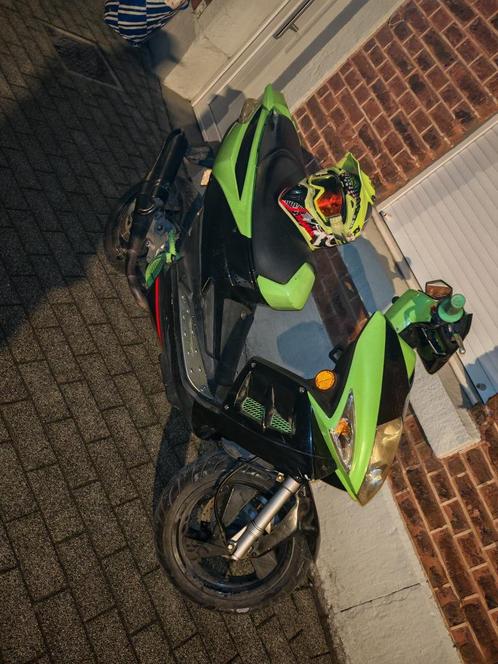Scooter tgb bullet classe a frein à disque avant et arrière, Fietsen en Brommers, Brommeronderdelen | Scooters, Zo goed als nieuw