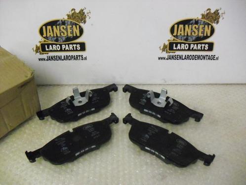 Jaguar E-pace remblokken set voorzijde 17" schijven C2C41984, Auto-onderdelen, Remmen en Aandrijving