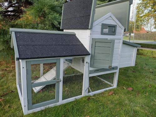 Poulailler avec enclos - château pour poulets - poules ponde, Animaux & Accessoires, Volatiles | Accessoires, Neuf, Poulailler