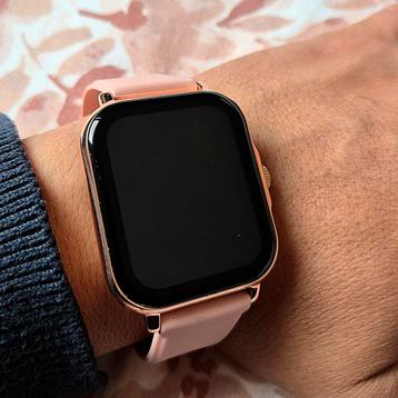 Montre Connectée  beschikbaar voor biedingen