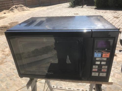 microgolfoven Whirlpool alles werkt maar zeer klein mankemen, Elektronische apparatuur, Microgolfovens, Gebruikt, Microgolfoven