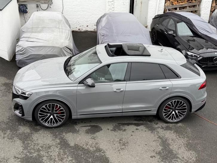 NEW MODEL Q8 PLUG IN RS-EDITION 490PK MEGA VOL/CHASS/CARBON, Auto's, Audi, Bedrijf, Te koop, Q8, 360° camera, 4x4, ABS, Achteruitrijcamera
