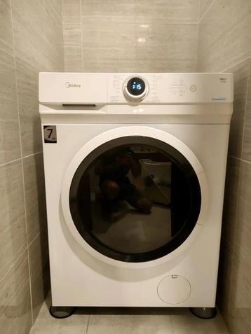 Lave linge 7kg. En tres bonne etat de  fonctionnement beschikbaar voor biedingen