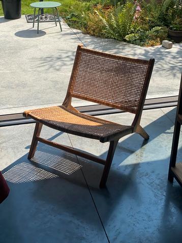 rotan lounge stoel beschikbaar voor biedingen