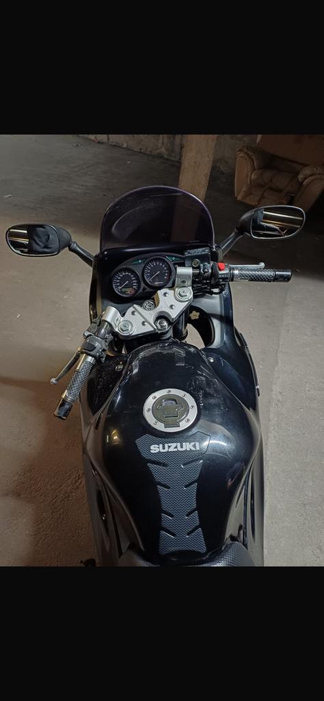 Suzuki gsxf 750cc, Motos, Pièces | Harley-Davidson, Enlèvement