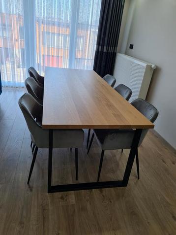 Nieuwe op maat gemaakte massief eiken tafel 220x90cm beschikbaar voor biedingen