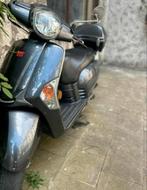 Scooter classe b kylco like 50 cc, Fietsen en Brommers, Scooters | Kymco, Ophalen of Verzenden, Zo goed als nieuw