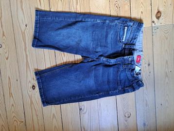 Jeansshort s oliver 146, Pantalon, Garçon, Enlèvement ou Envoi, Comme neuf