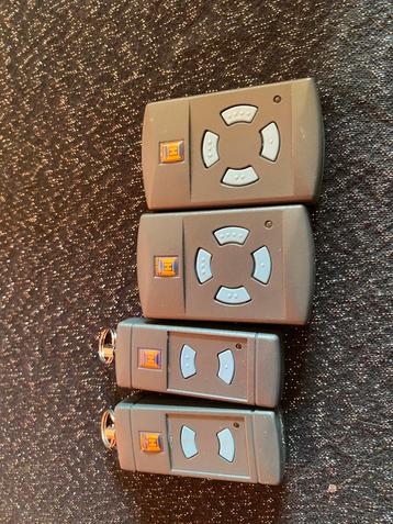 Afstandsbediening Horman garage poort  beschikbaar voor biedingen