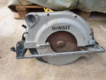 Scie circulaire DEWALT en parfait état, Enlèvement ou Envoi, Comme neuf