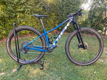 Trek Procaliber 9.7 taille S – 2023 - carbone beschikbaar voor biedingen