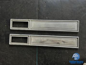 Chroom deel achterlicht Cadillac DeVille Fleetwood Brougham beschikbaar voor biedingen