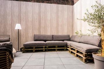 Pallet loungeset + kussens beschikbaar voor biedingen