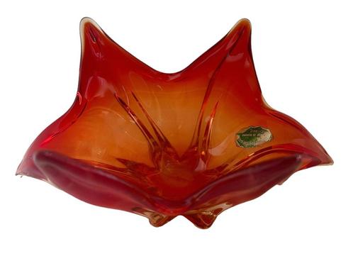 Coupe en verre de Murano rouge, Antiquités & Art, Antiquités | Verre & Cristal, Enlèvement ou Envoi