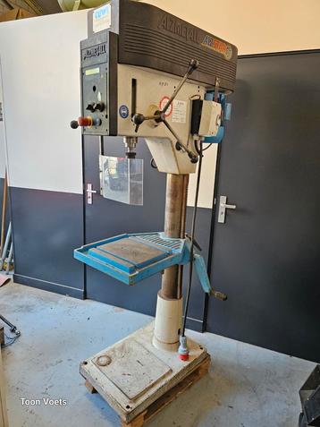 Kolomboormachine Alzmetall Type Alzstar 40 beschikbaar voor biedingen