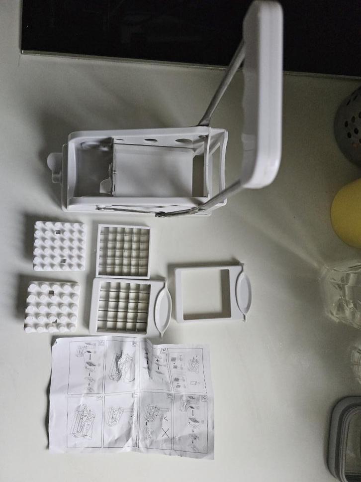 Bijna nieuwe handmatige frietsnijder met 2 messen, Elektronische apparatuur, Frituurpannen, Zo goed als nieuw, Ophalen of Verzenden