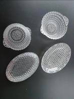 4 Glazen serveer kommetjes, 12cm en 17cm diameter, Huis en Inrichting, Ophalen of Verzenden, Overige stijlen, Glas, Schaal of Schalen