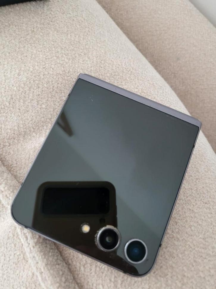 Samsung Z flip 5, Télécoms, Téléphonie mobile | Samsung, Comme neuf, Enlèvement