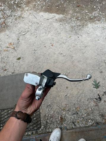Brembo rempomp beschikbaar voor biedingen