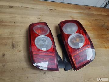 Nissan Micra 2002 - 2009 achterlicht rechts €20 passagier beschikbaar voor biedingen