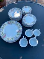 Vintage Servies 8 personen, Ophalen of Verzenden, Gebruikt, Overige stijlen, Compleet servies