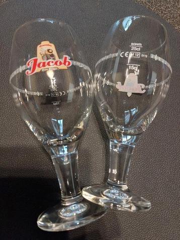 Bierglazen  beschikbaar voor biedingen