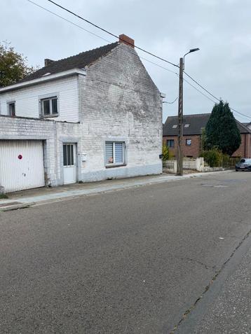 Maison de rapport à vendre à Dampremy beschikbaar voor biedingen