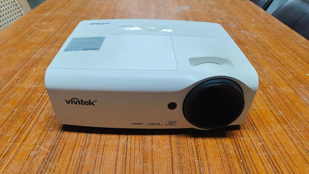 Vivitek D557WH projector beamer, Ophalen of Verzenden, Gebruikt, DLP