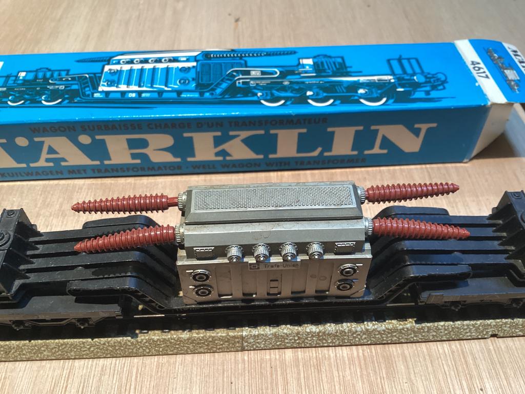 Marklin 4617 en 4618, Wisselstroom, Wagon, Ophalen of Verzenden, Zo goed als nieuw