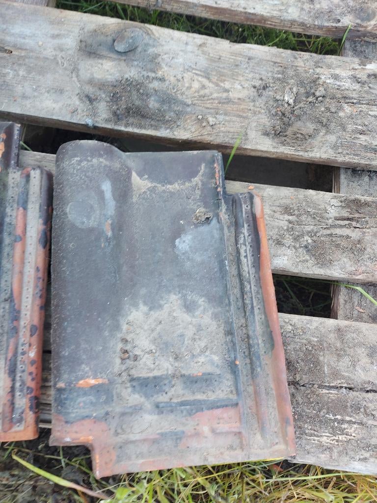 Pottelberg zwarte pannen, Doe-het-zelf en Bouw, Dakpannen en Dakbedekking, Ophalen