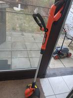 POWERPLUS POWDPG7546 ACCU KANTENMAAIER 40V LI 300MM, Jardin & Terrasse, Coupe-bordures, Enlèvement, Utilisé, Moins de 10 cm, Batterie