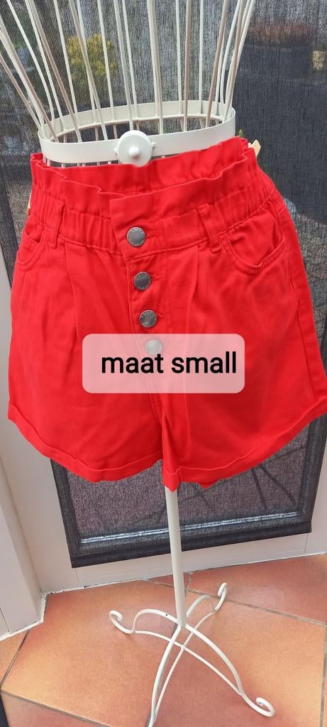 Leuke shortjes, Kleding | Dames, Broeken en Pantalons, Ophalen of Verzenden