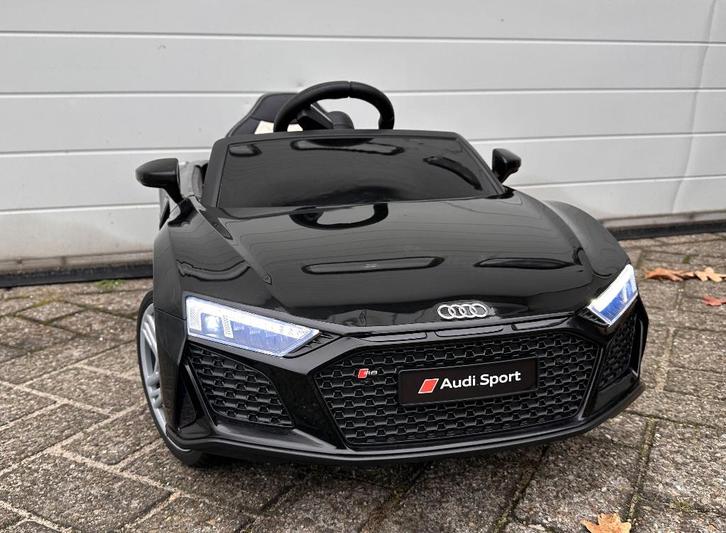 Audi R8 12v zwart Afstands / Bluetooth - Leder - Rubberban, Kinderen en Baby's, Speelgoed | Buiten | Accuvoertuigen, Nieuw, Ophalen of Verzenden