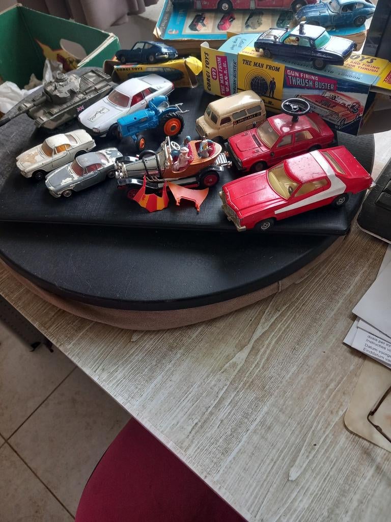 Verschillende corgi toys, Collections, Enlèvement