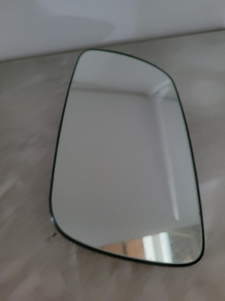 Miroir rétroviseur dégivrant neuf SKODA VW golf (NOS), Enlèvement, Neuf, Skoda