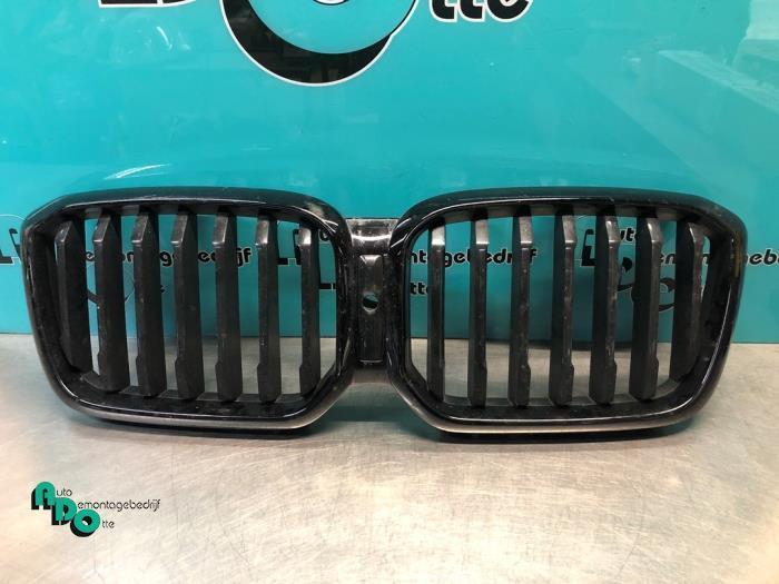 Grille van een BMW X3 (X3 18-), Auto-onderdelen, Carrosserie, BMW, Gebruikt, 3 maanden garantie, Ophalen of Verzenden