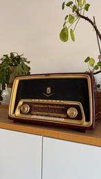 Grundig buizenradio vintage type 97a, Audio, Tv en Foto, Ophalen, Gebruikt, Radio