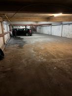 Grote ruimte met 15 autoplaatsen te huur, Location