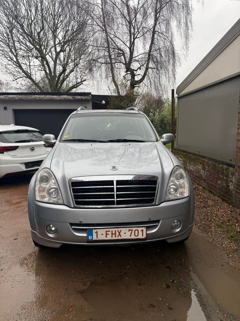 Ssangyong Rexton / diesel 2.7 / automaat / airco / export, Auto's, Automaat, Bedrijf, https://public.car-pass.be/vhr/0193c37c-7227-49c8-8205-65b6b7d575d6