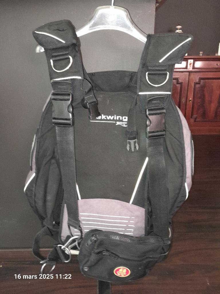 Duikvest Tekwing Buddy + OMS-tas + bevestigingsset bi-fles, Watersport en Boten, Ophalen, Zo goed als nieuw, Trimvest of Wing