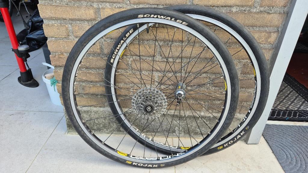 voor- en achterwielen 26 inch met 8 speed-Perfecte staat, Comme neuf, Enlèvement, Racefiets, Titane
