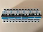 Lot de 6 x disjoncteur Vynckier C20, Bricolage & Construction, Électricité & Câbles, Enlèvement ou Envoi, Utilisé, Autres types