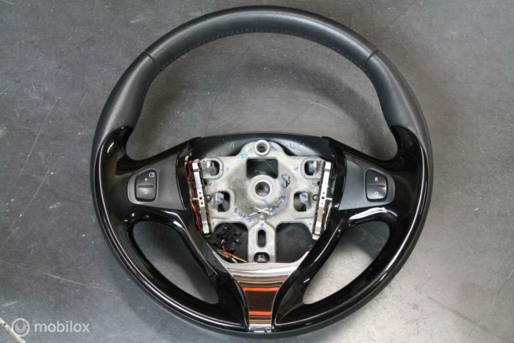 Volant noir Renault Captur (2013-2019), Autos : Pièces & Accessoires, Renault, Renault