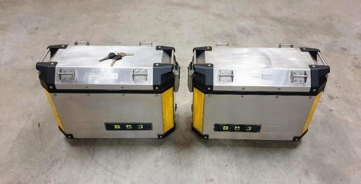 Givi Outback trekker 37L Aluminium, Motoren, Accessoires | Koffers en Tassen, Gebruikt, Ophalen of Verzenden